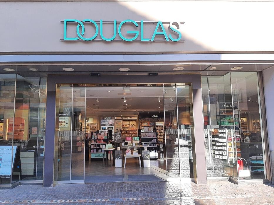Bilder Douglas Freiburg