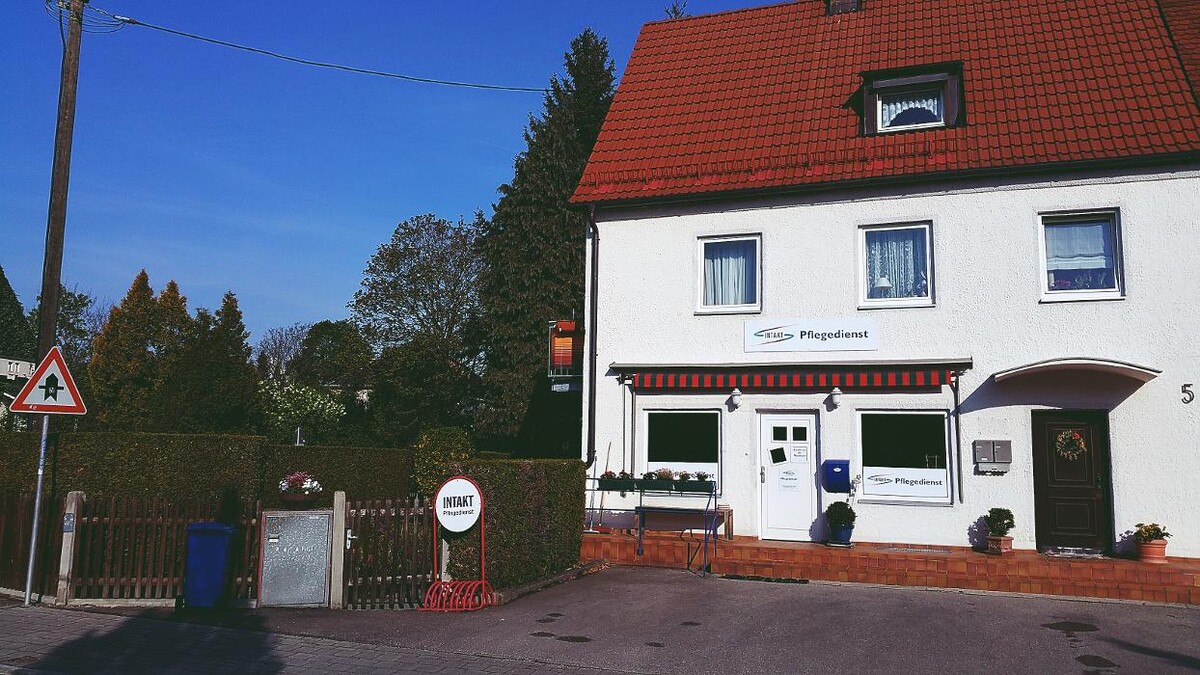 Bilder Intakt Pflege GmbH