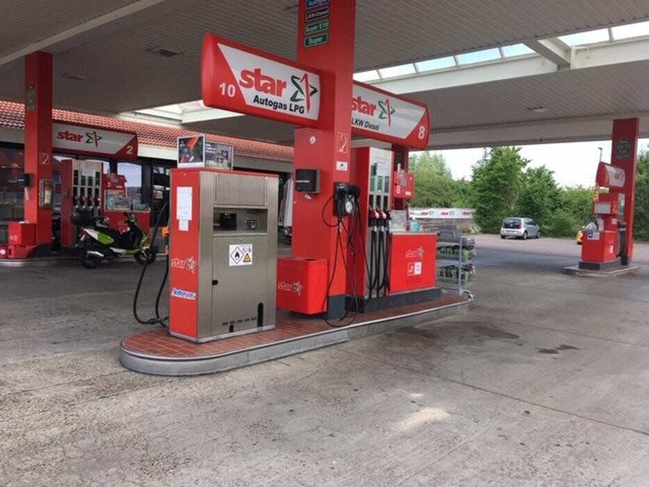 Bilder star Tankstelle