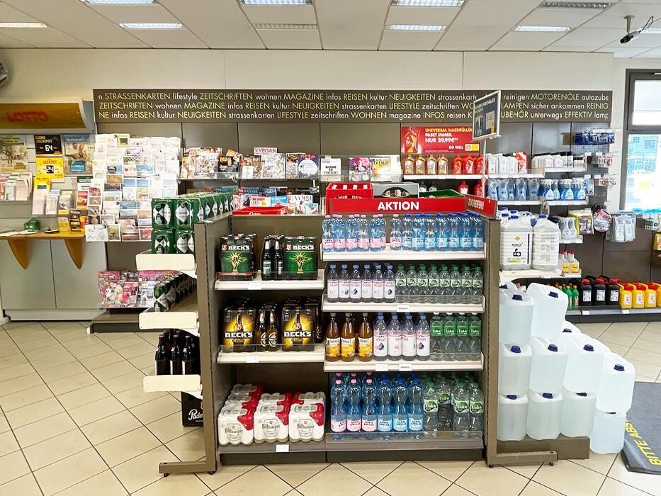 Bilder Shell Recharge Charging Station