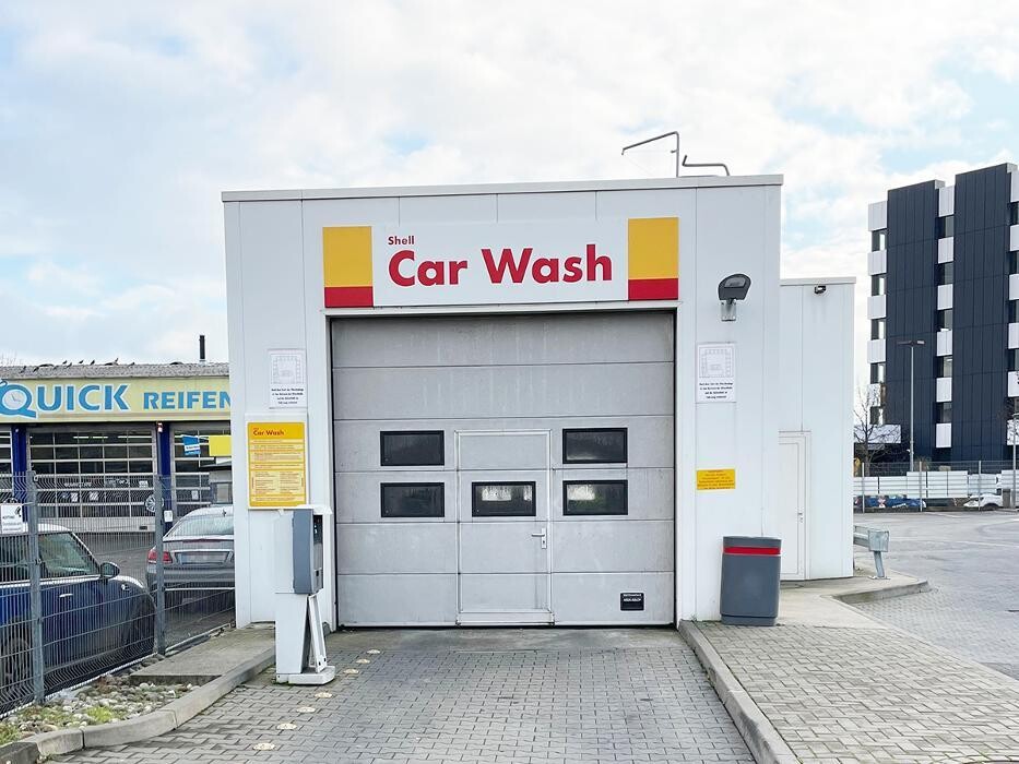 Bilder Shell Recharge Charging Station