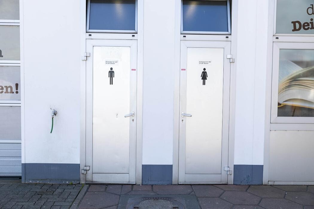 Bilder Shell Recharge Charging Station