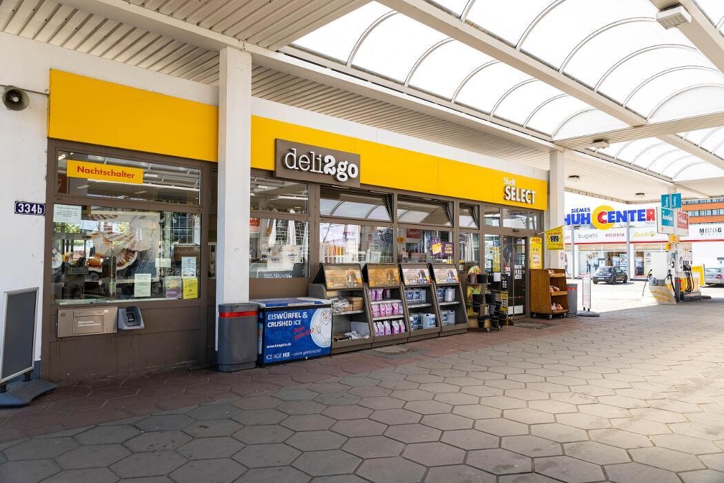 Bilder Shell Recharge Charging Station