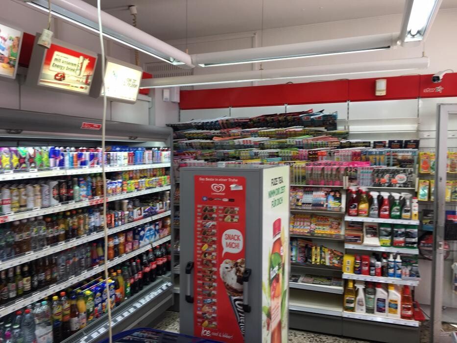 Bilder star Tankstelle