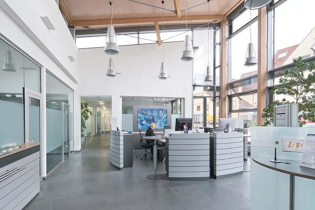 Bilder Volksbank in der Region eG Filiale Dußlingen