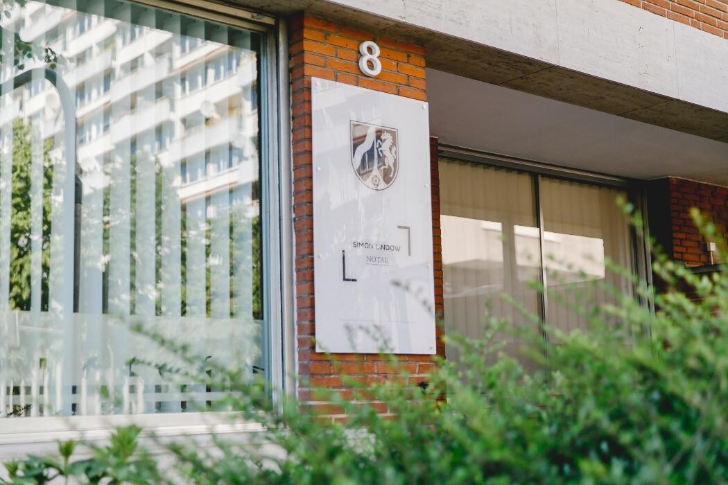 Bilder Notar Simon Lindow