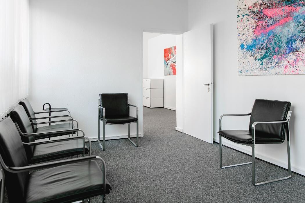 Bilder Notar Simon Lindow