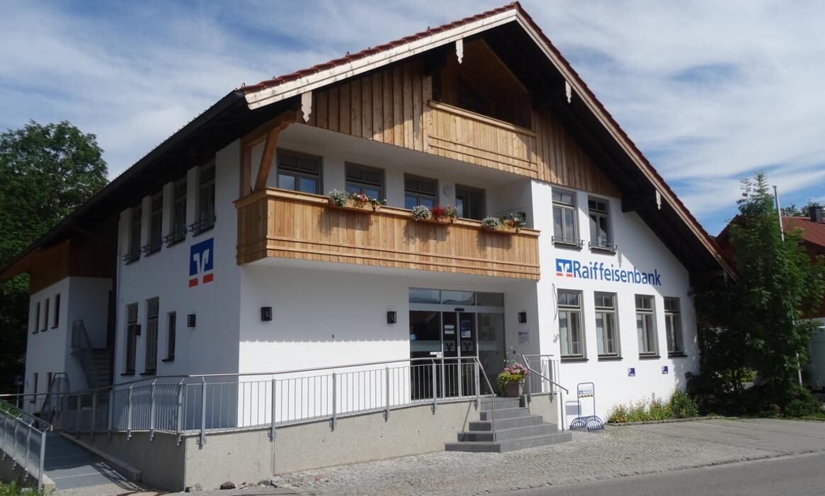 Bilder Raiffeisenbank im Oberland eG - Filiale Gaißach