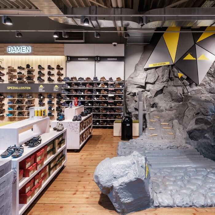 Bilder Intersport Krumholz Outdoor-und Trekkinghaus