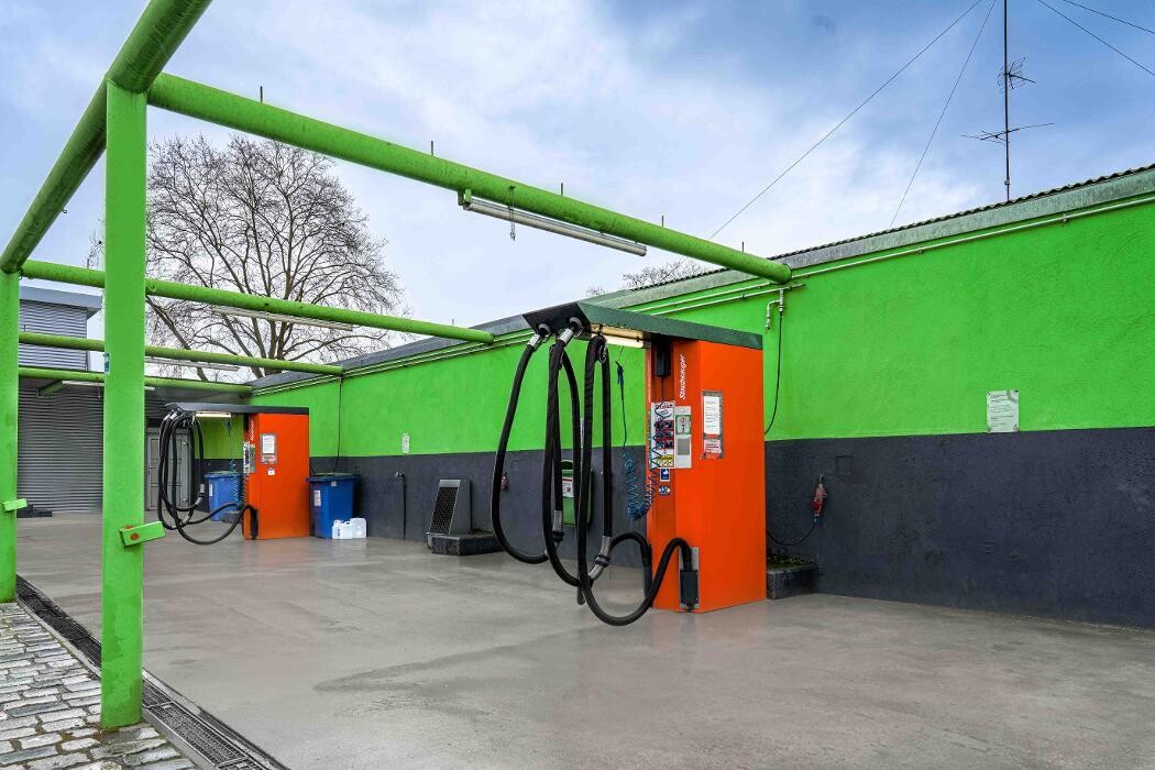 Bilder EFA/bft Tankstelle