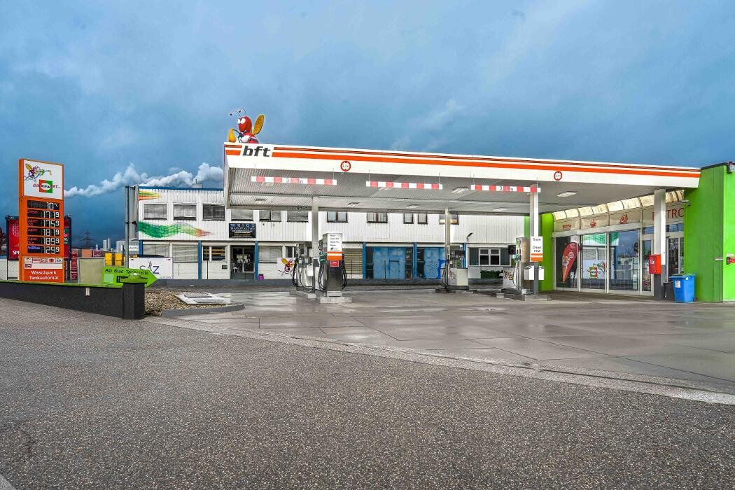 Bilder EFA/bft Tankstelle