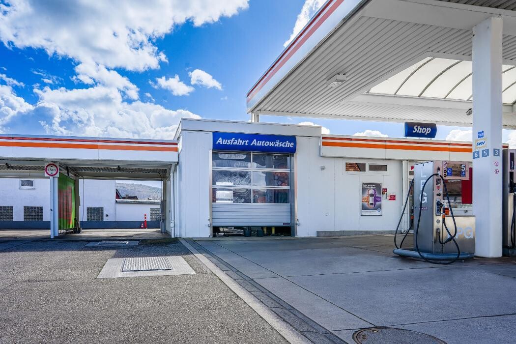 Bilder EFA/bft Tankstelle