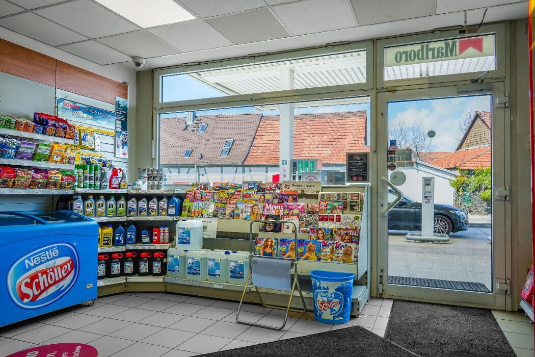 Bilder EFA/bft Tankstelle
