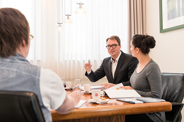 Bilder Consensus GmbH, Steuerberatungsgesellschaft