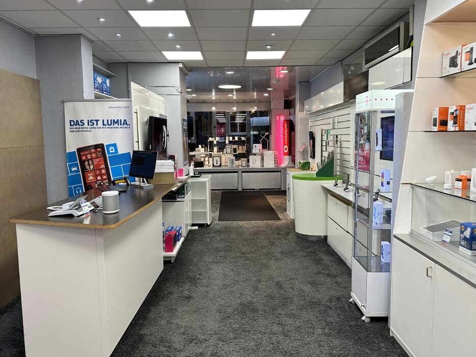 Bilder AMS Telekom