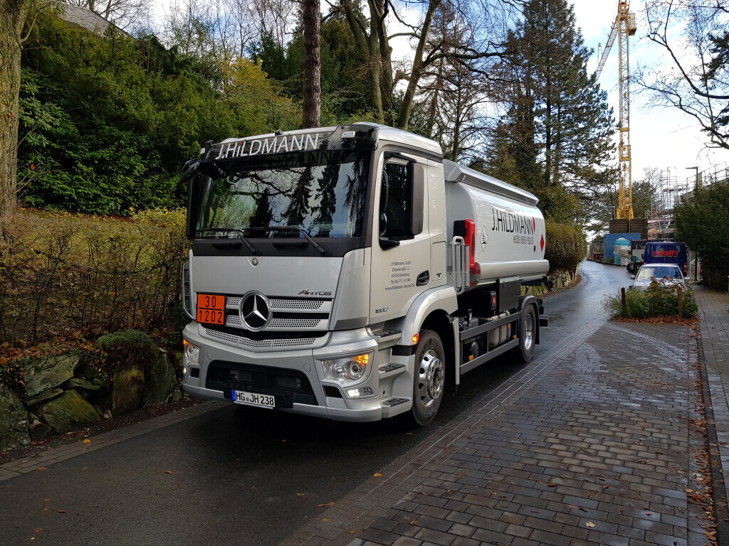 Bilder Jürgen Hildmann GmbH - Heizöl - Diesel - Pellets - Kronberg