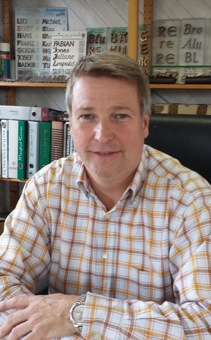 Bilder Fa. Schmidt und Krenzer Grabmale