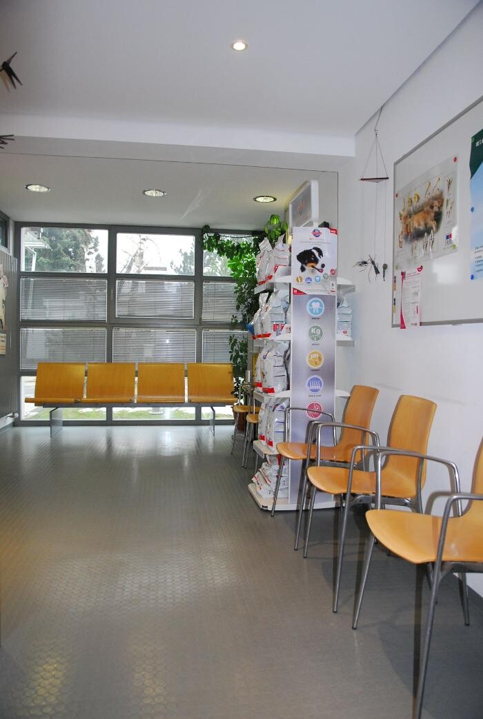 Bilder Tierärztliche Praxis für Kleintiere Dr. Thomas Bachmann