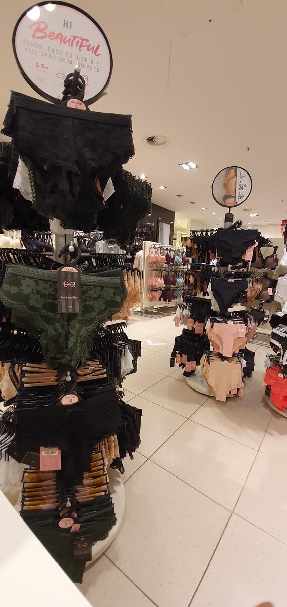 Bilder Hunkemöller