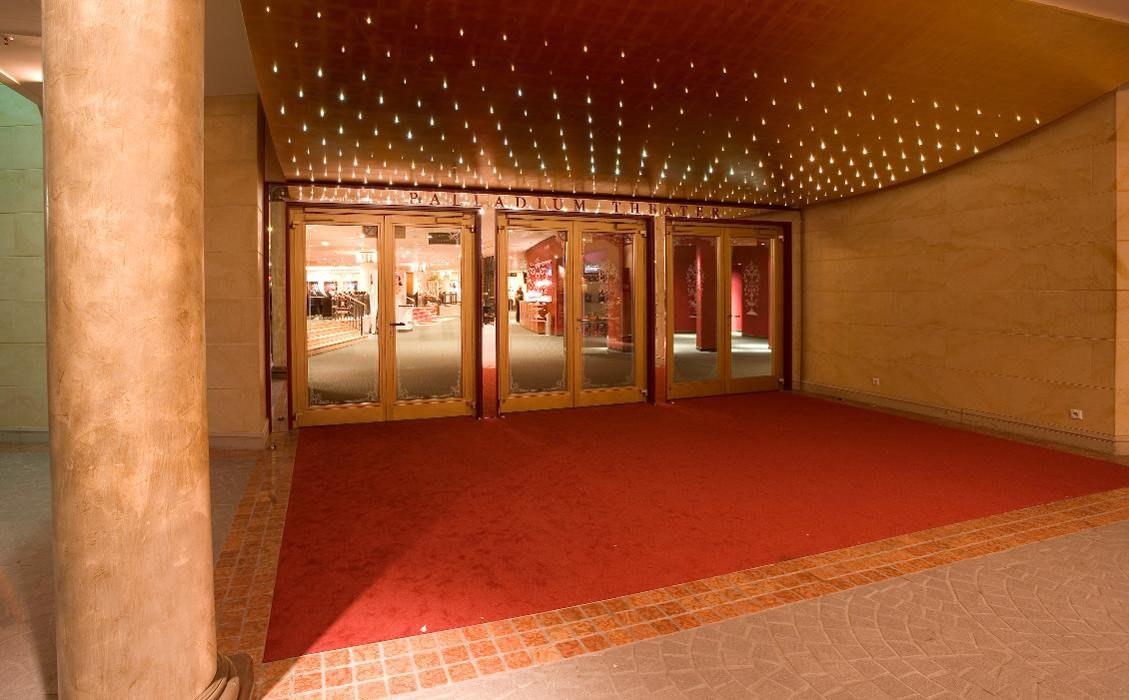 Bilder Stage Palladium Theater