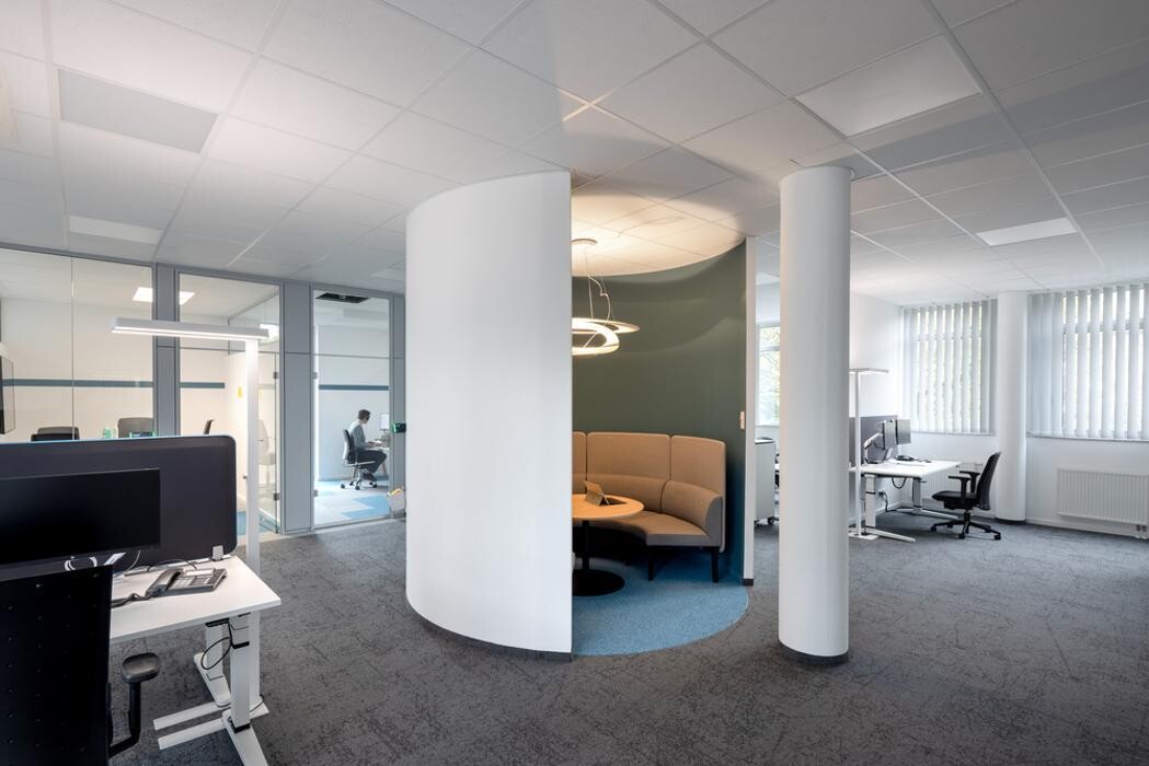 Bilder VR-NetWorld GmbH