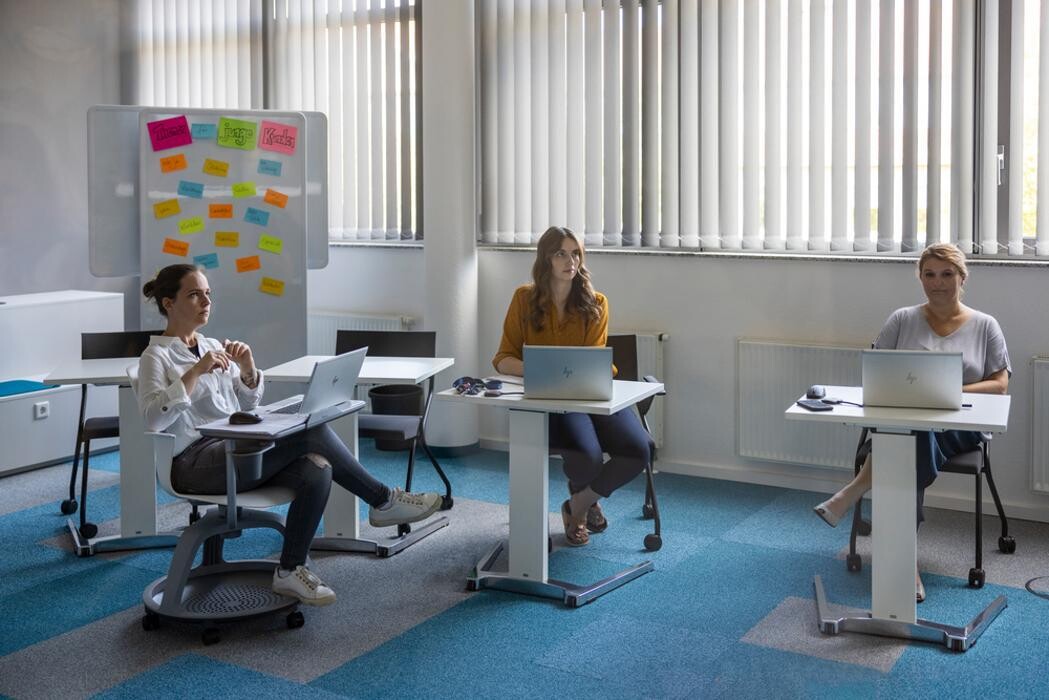 Bilder VR-NetWorld GmbH