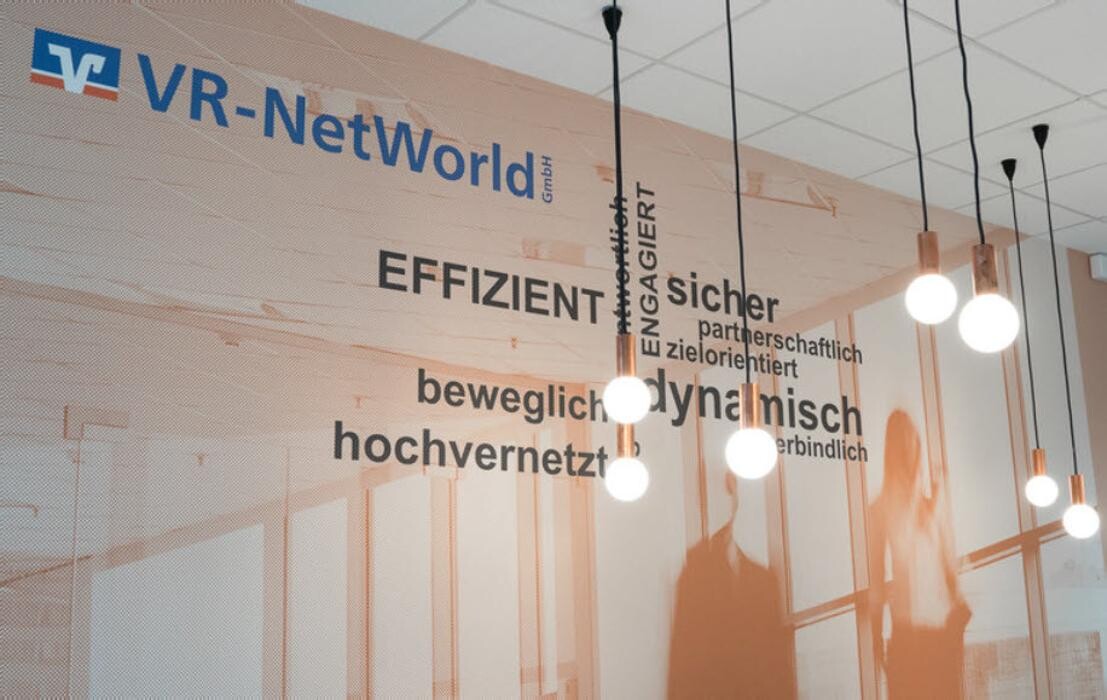 Bilder VR-NetWorld GmbH