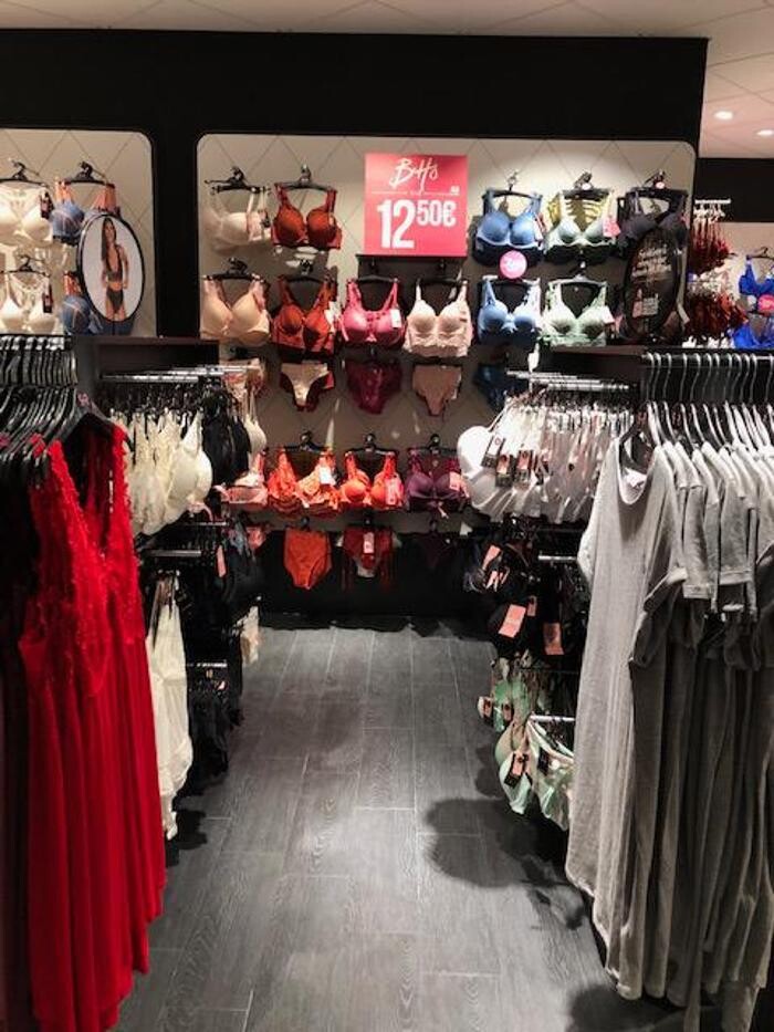 Bilder Hunkemöller