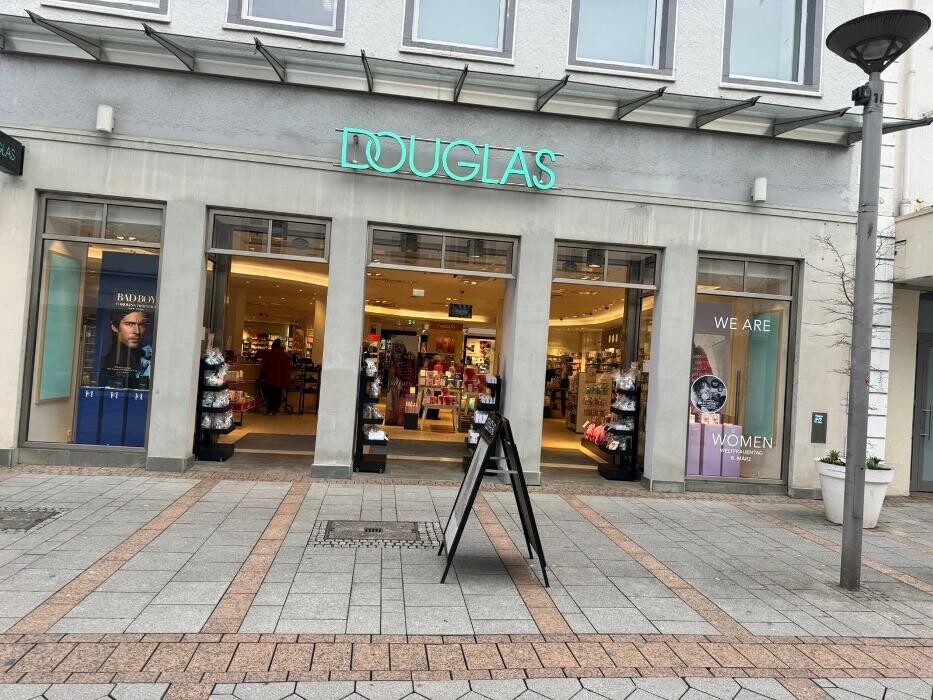 Bilder Douglas Iserlohn