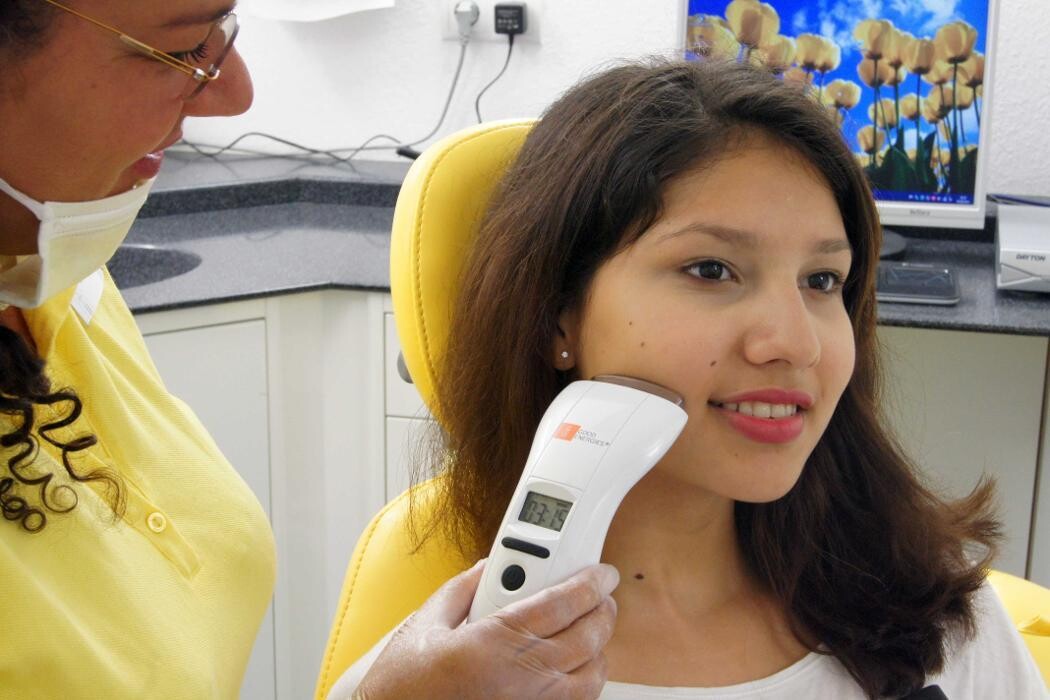 Bilder Zahnarztpraxis ZahnFlair - Zahnärztin Christina Lippmann Rellingen/ Hamburg