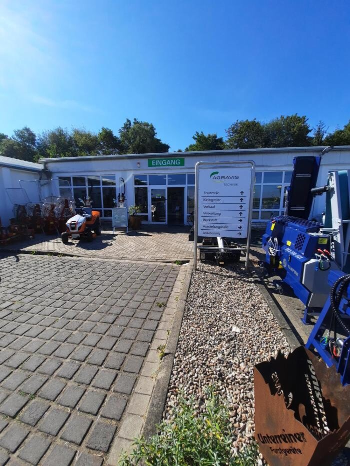 Bilder New-Tec West Vertriebsgesellschaft für Agrartechnik mbH in Gyhum