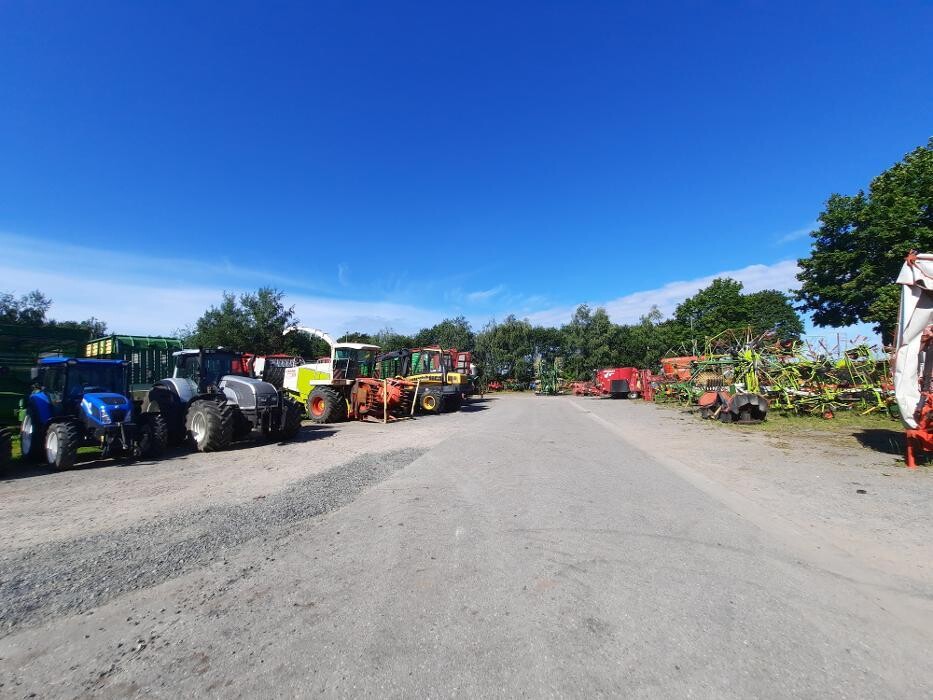 Bilder New-Tec West Vertriebsgesellschaft für Agrartechnik mbH in Gyhum