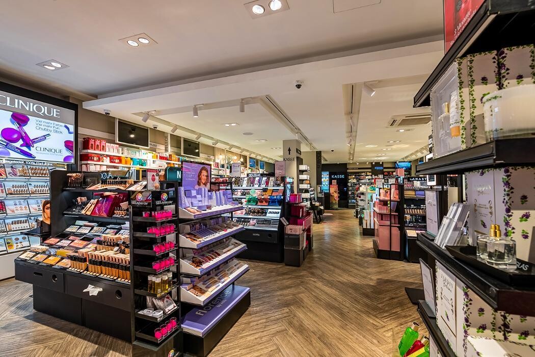 Bilder Douglas Düsseldorf Altstadt Flinger Straße