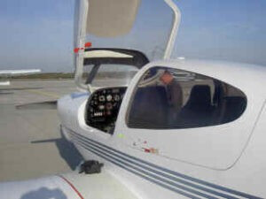 Bilder Fliegerservice u. Fliegerschule August der Starke Ralf Kruse & Thomas Seidel GbR