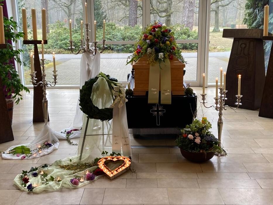 Bilder Bestattungen Chrappek GmbH