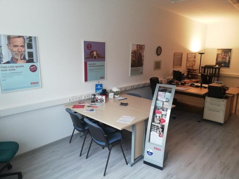 Bilder ERGO Versicherung Adelbert Gilly