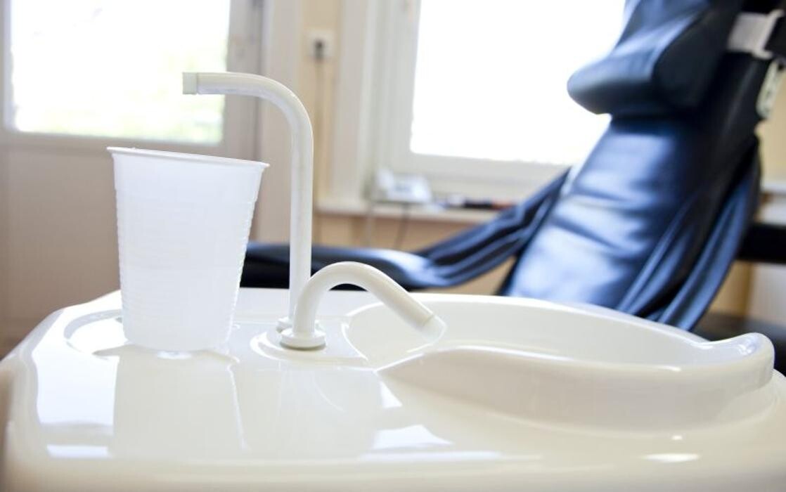 Bilder Dr. med. Peter Raab Zahnarzt/Arzt