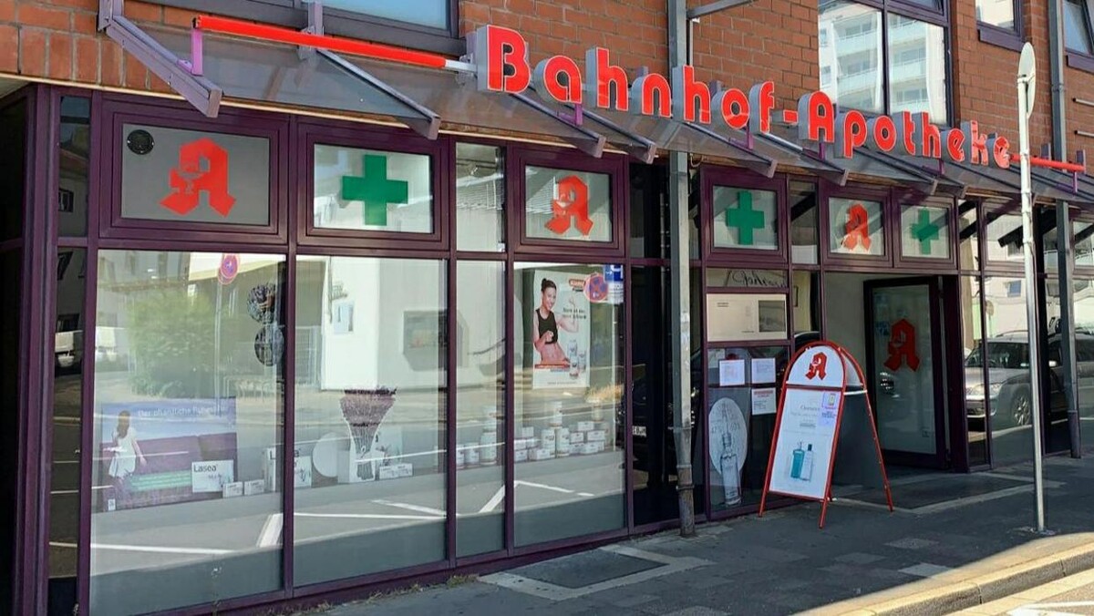 Bilder Bahnhof Apotheke im Medicenter