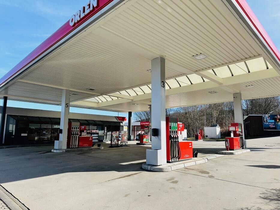 Bilder ORLEN Tankstelle