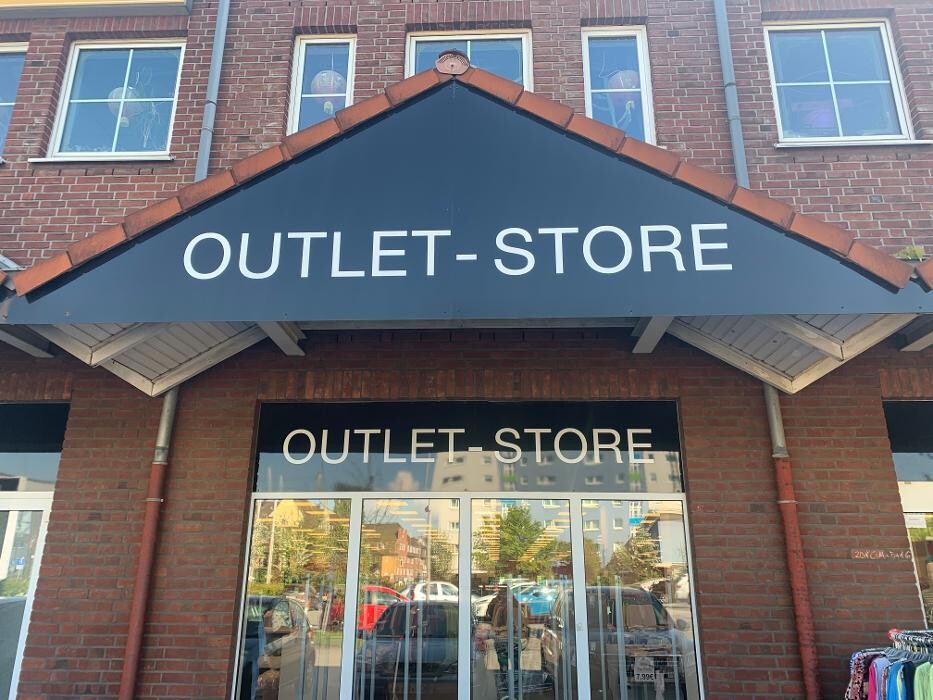 Bilder Ulla Popken | Große Größen | Oberhausen Outlet