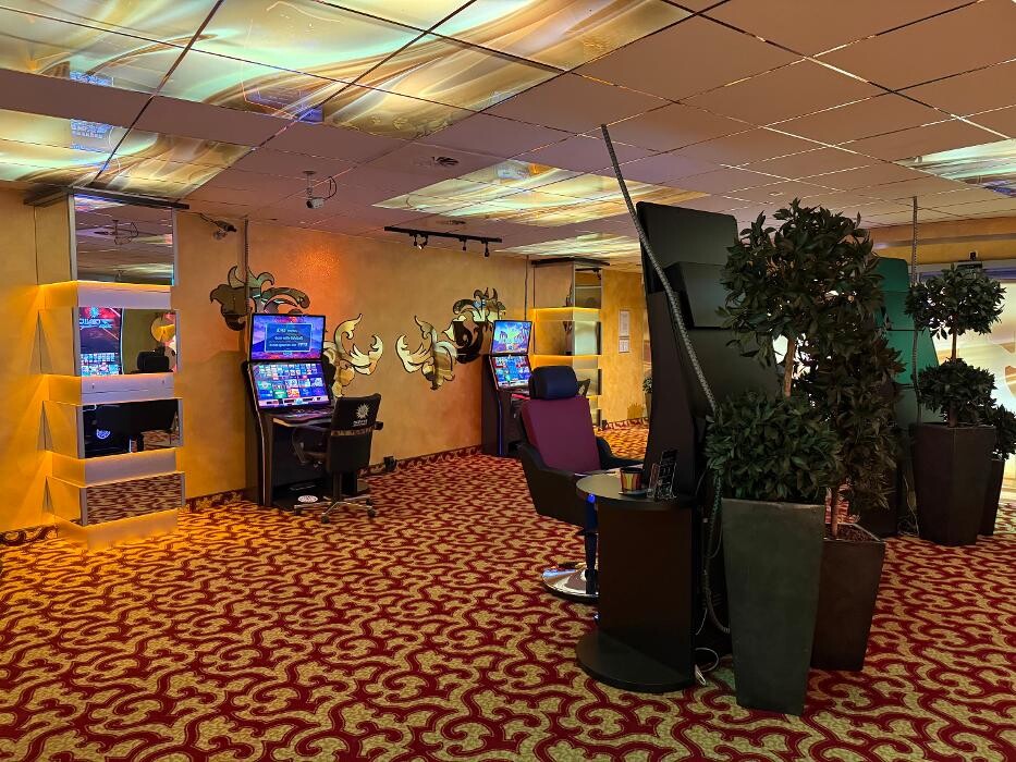 Bilder MERKUR SPIELHALLE Lübbecke