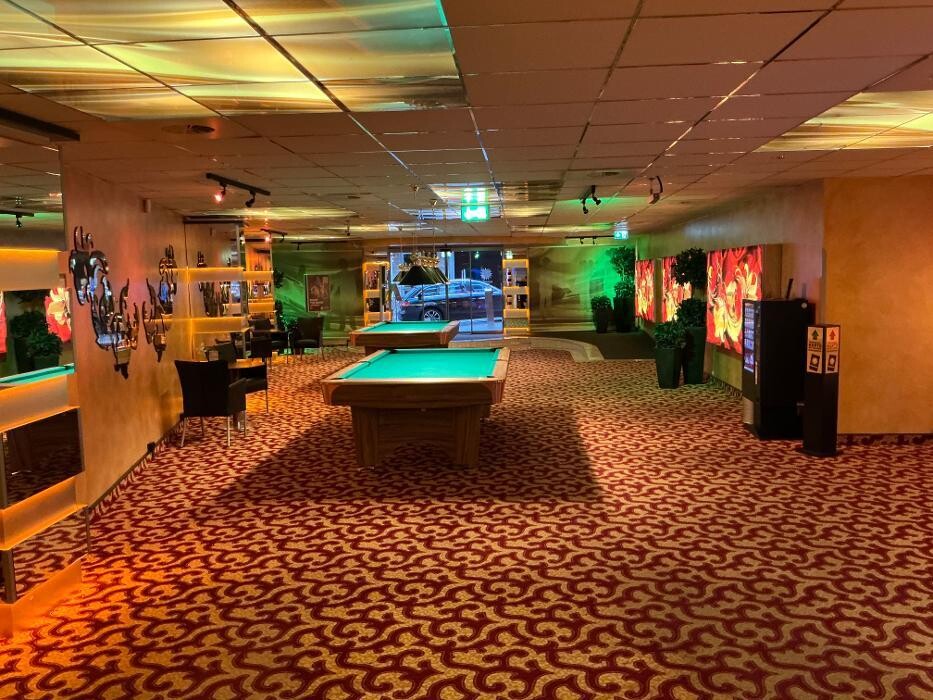 Bilder MERKUR SPIELHALLE Lübbecke