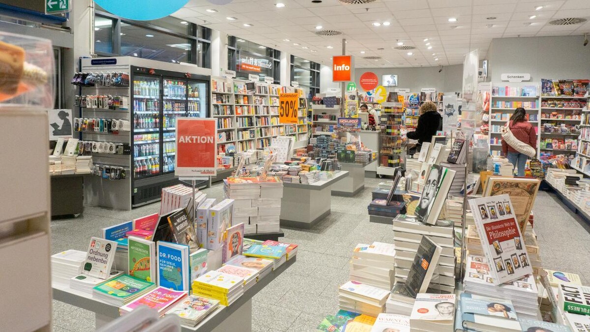 Bilder Schmitt & Hahn Buch und Presse - Buchhandlung in Mannheim Hauptbahnhof Buchhandlung