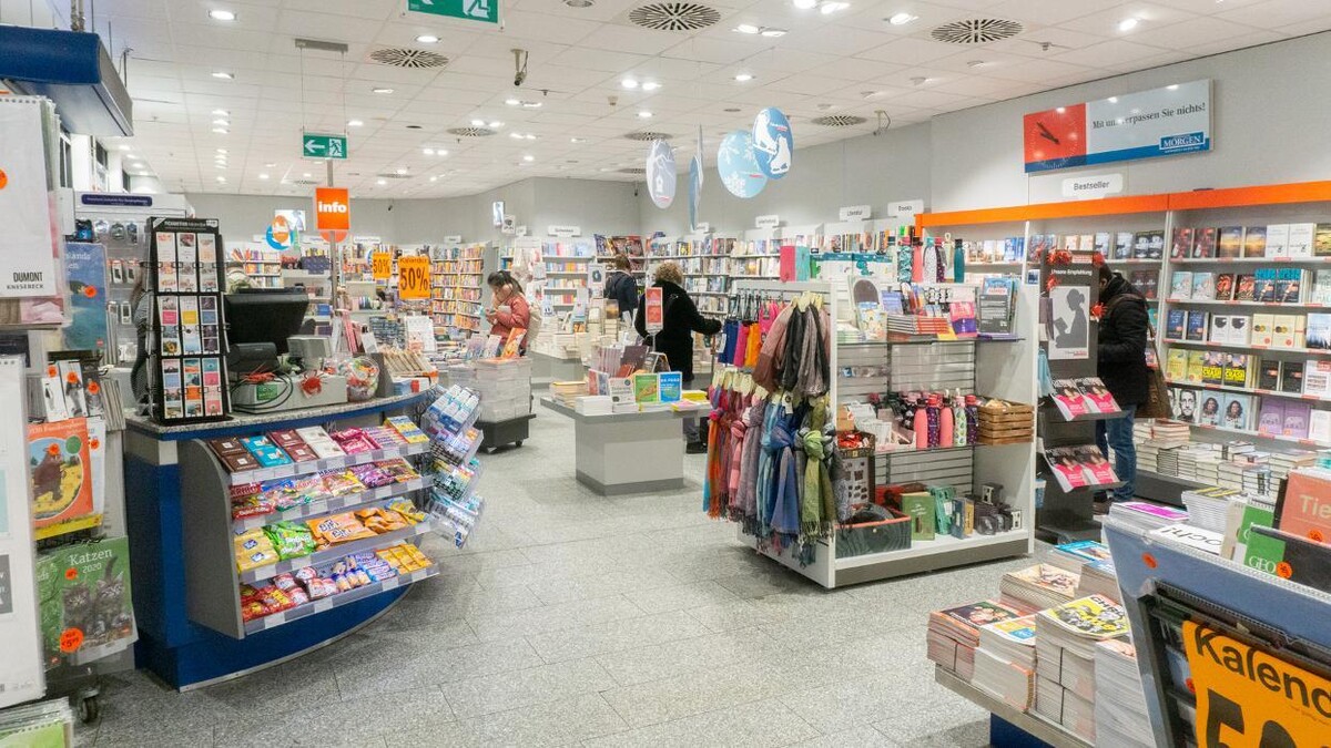 Bilder Schmitt & Hahn Buch und Presse - Buchhandlung in Mannheim Hauptbahnhof Buchhandlung