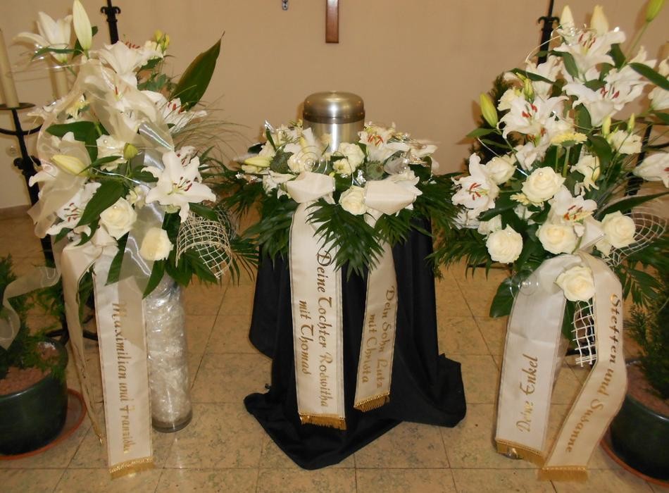 Bilder Pius-Bestattungen