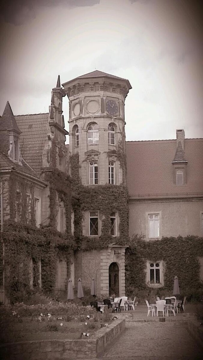 Bilder Schloss Herberge Hohenerxleben GmbH