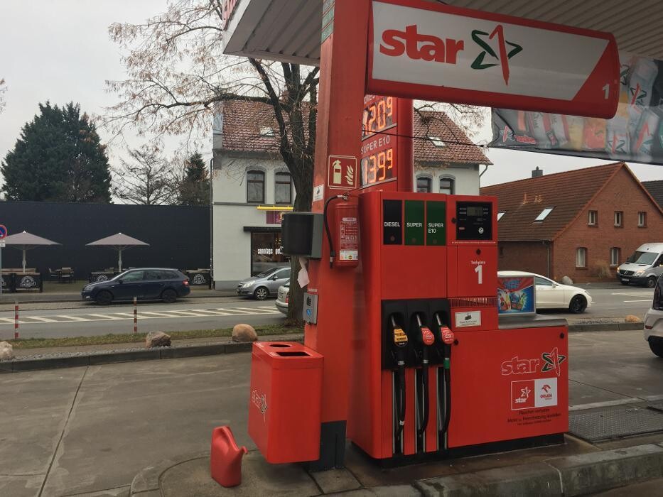 Bilder star Tankstelle