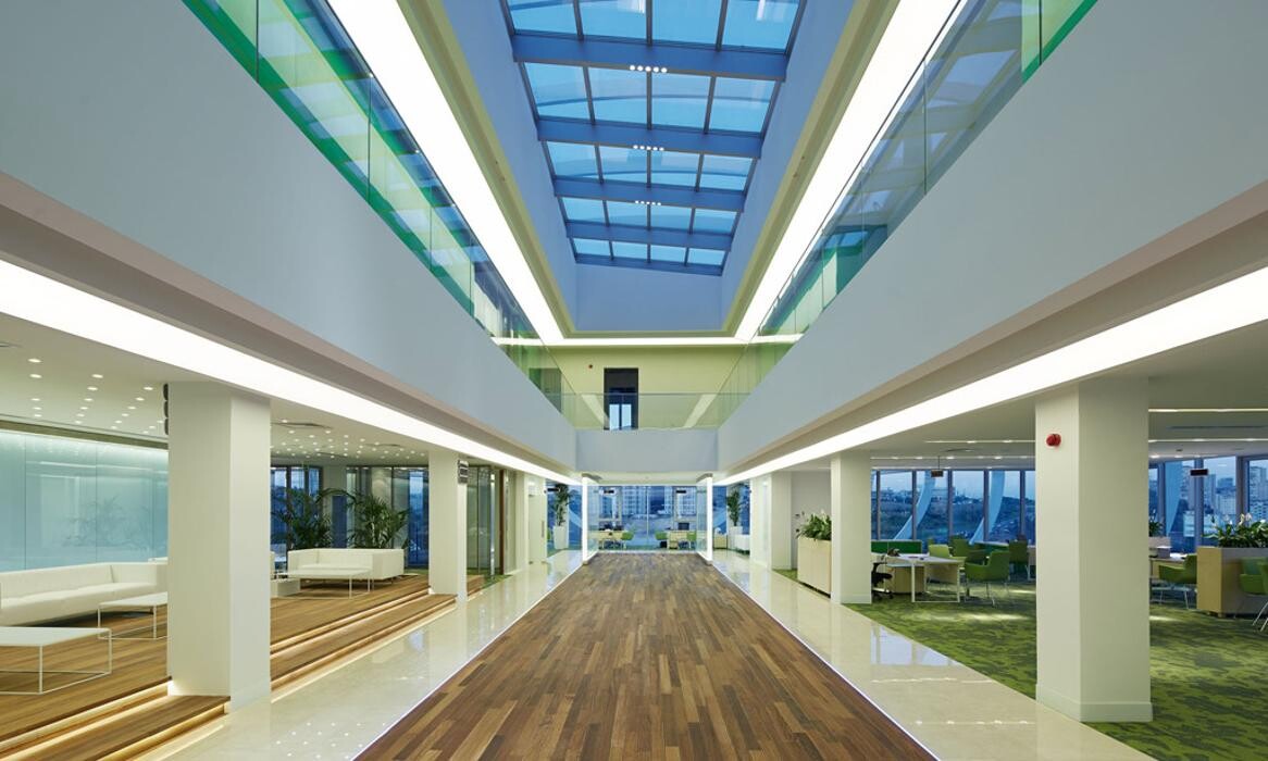 Bilder Naveen Mehling Compact Promotion