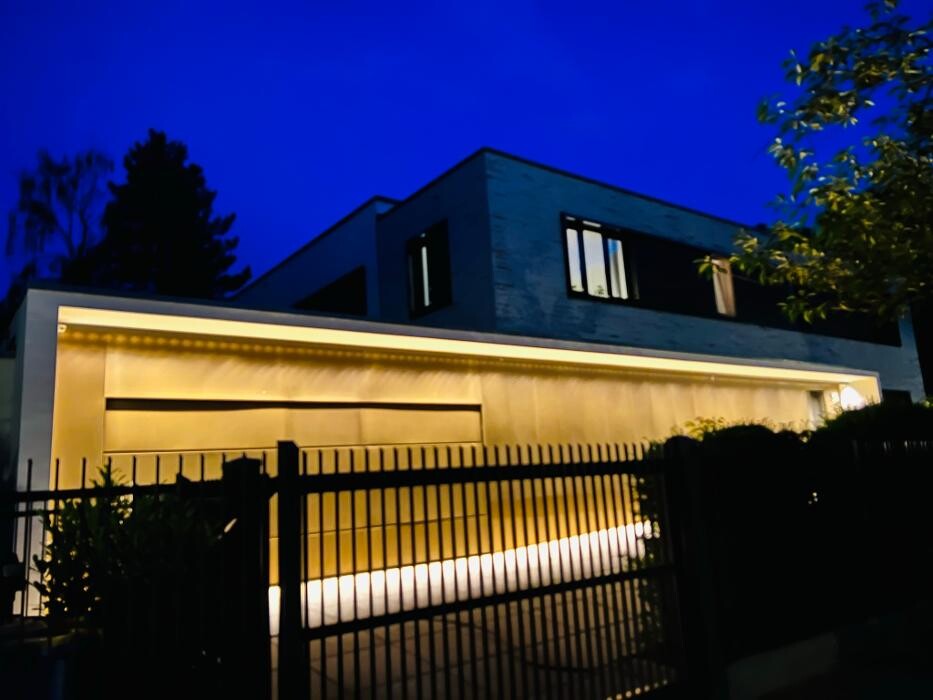 Bilder Naveen Mehling Compact Promotion