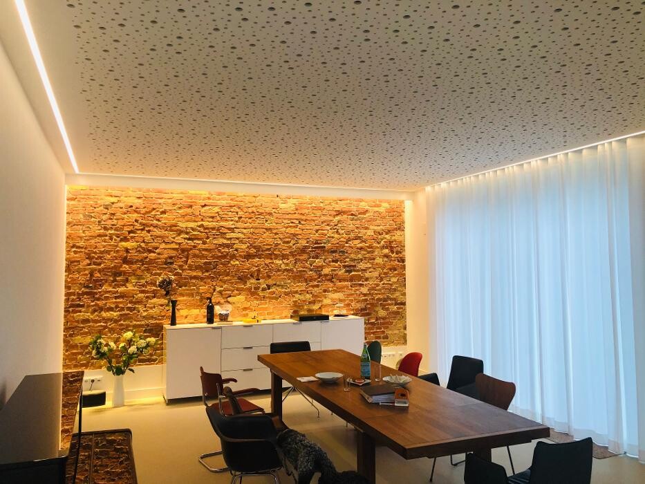 Bilder Naveen Mehling Compact Promotion